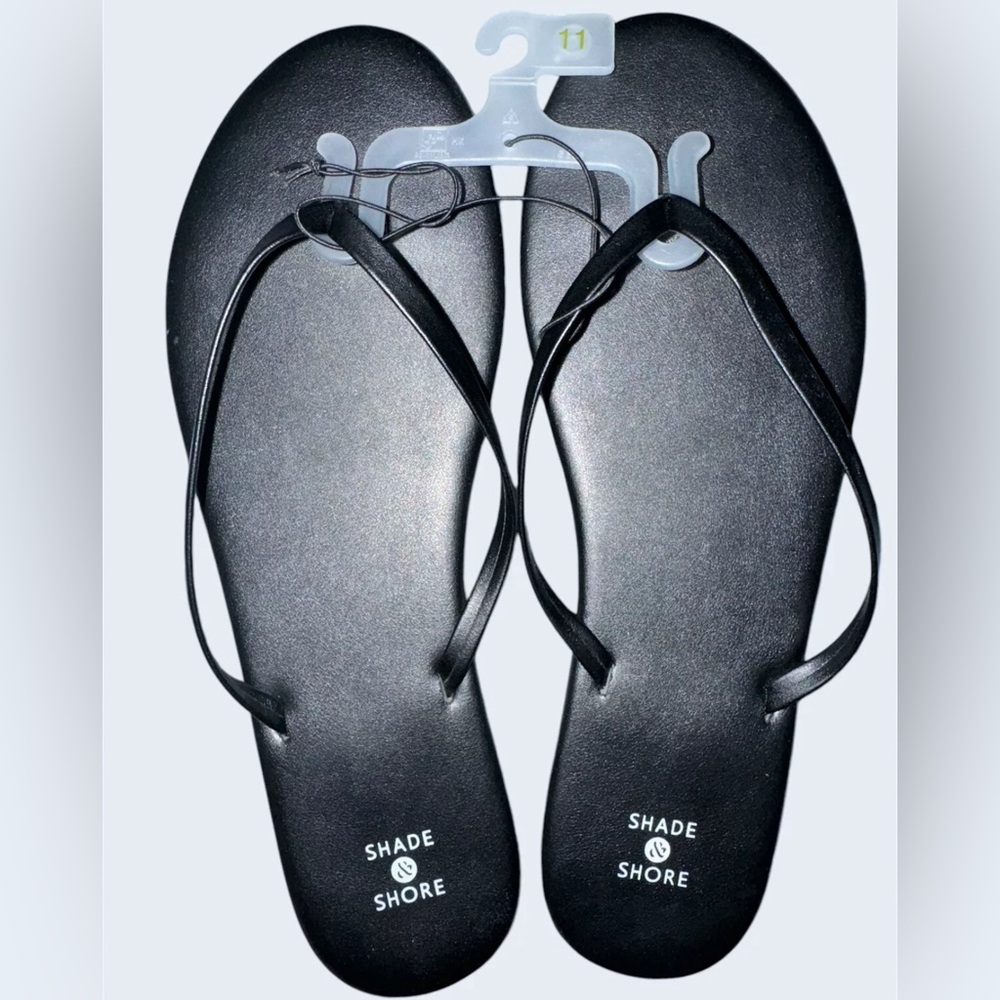 Shade & Shore Women's Flip Flop Sandals - BLACK- Size 11- NEW - NO BOX